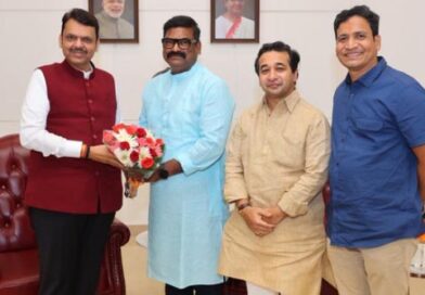महाराष्ट्र नवनिर्माण सेना को झटका; संतोष धुरी ने थामा BJP का दामन